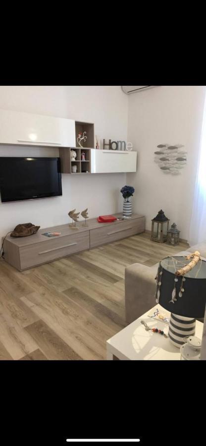 Appartement Casa Fronte Del Porto à Bari Extérieur photo