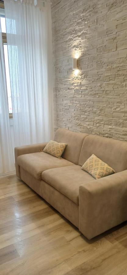 Appartement Casa Fronte Del Porto à Bari Extérieur photo
